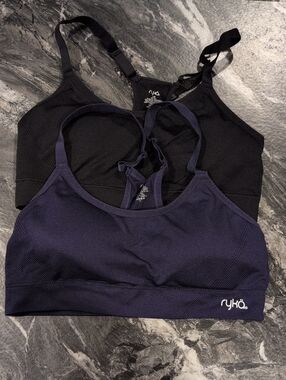 Ryka Women's Seamless Sports Bras in Black and Navy
